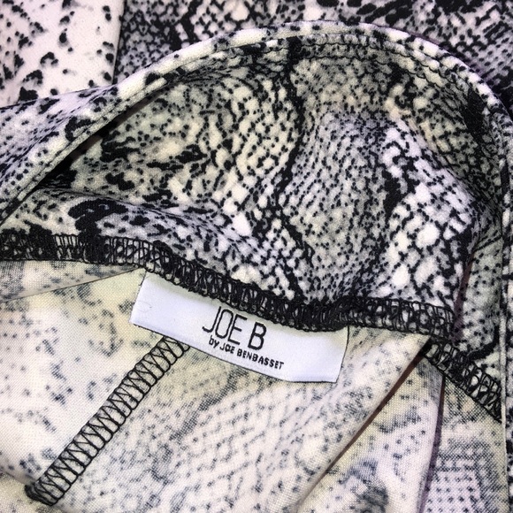 Joe B Snakeskin Print Mini Skirt With Slits - Picture 3 of 7